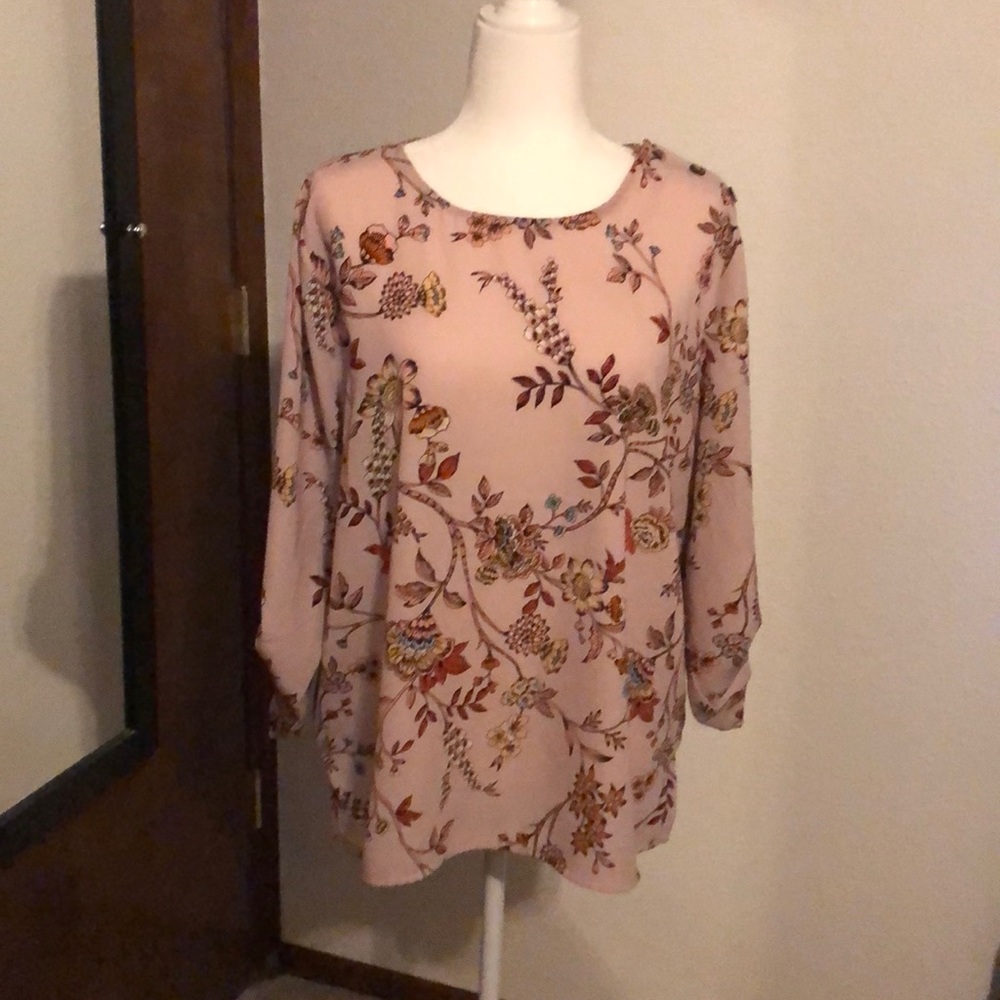 Maurices top size XXL